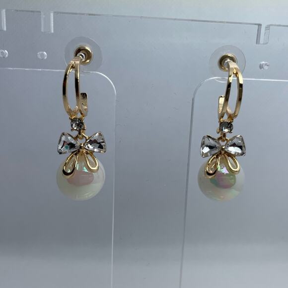 Opalescent Faux Pearl with Crystal Bow Earrings - Picture 3 of 7